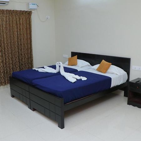 Hotel Tamilnadu -Trichy Tiruchirappalli エクステリア 写真