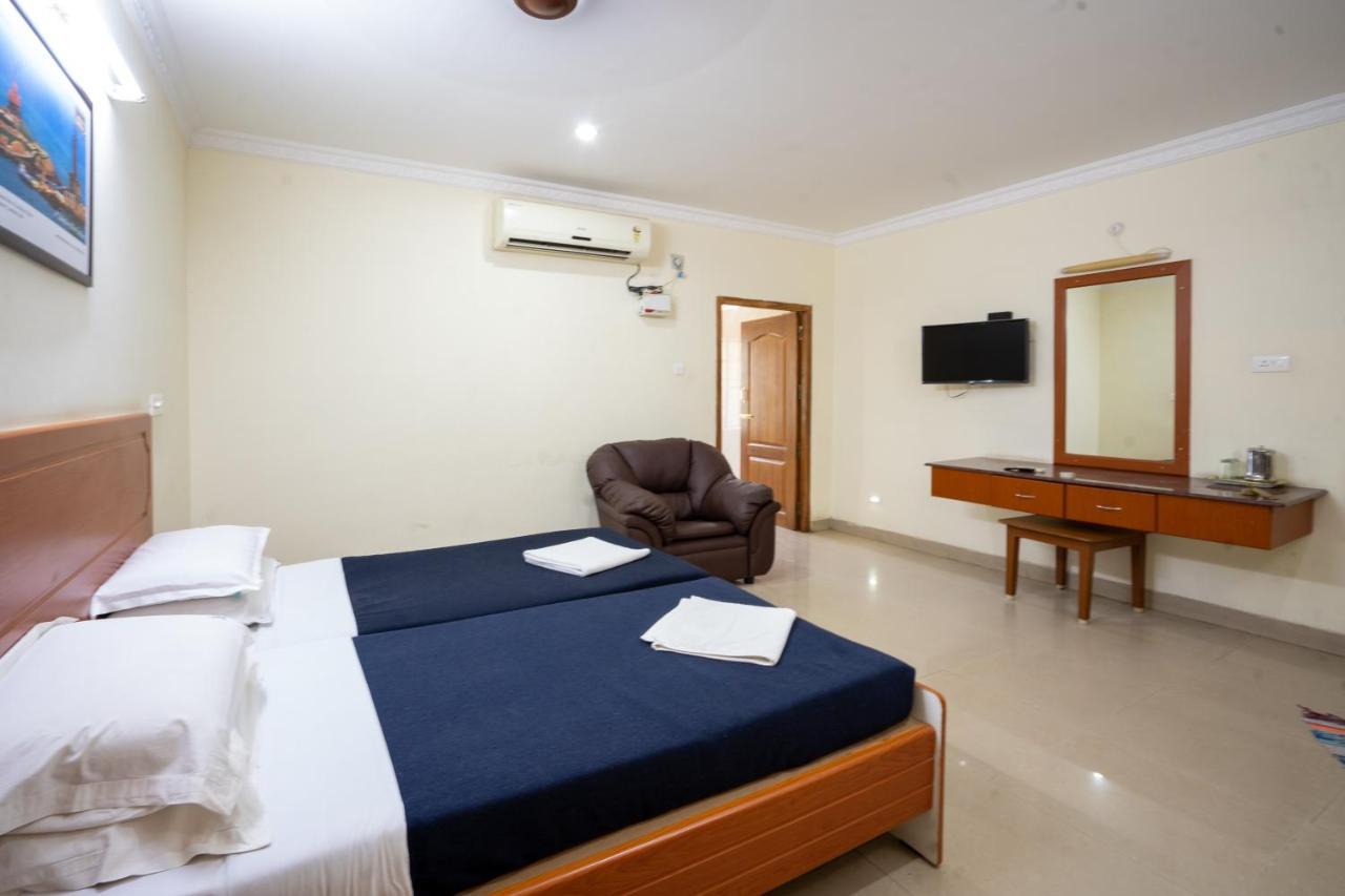 Hotel Tamilnadu -Trichy Tiruchirappalli エクステリア 写真