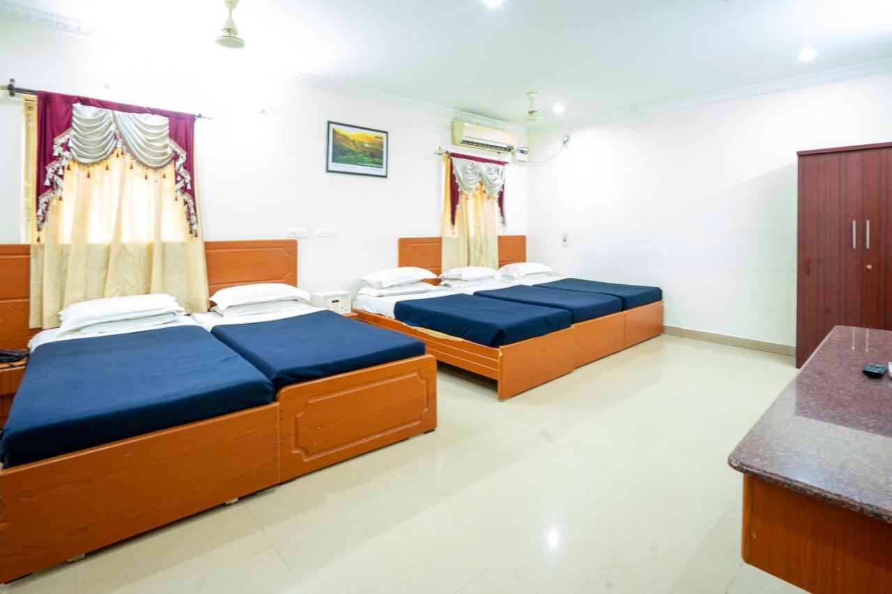 Hotel Tamilnadu -Trichy Tiruchirappalli エクステリア 写真